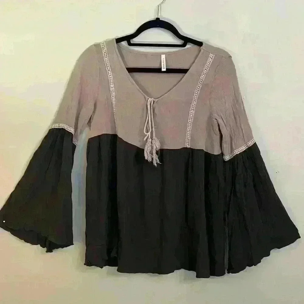 Orange Creek Boho Bell Sleeve Tassels Size S Tan and Gray